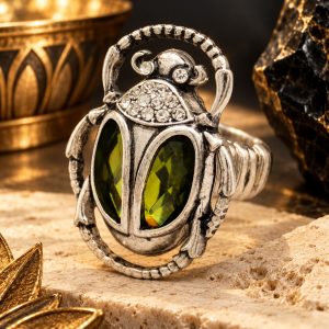 Bague Egyptienne Scarabée - Joyau Vert